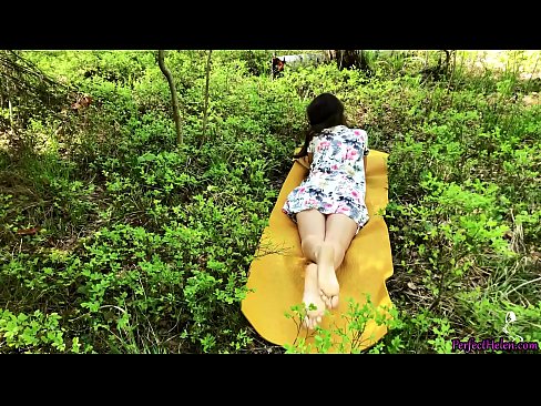 ❤️ Mgeni kwenye Tinder Anajichua Pussy Yangu na Kutombana kwa shauku msituni Pono vk